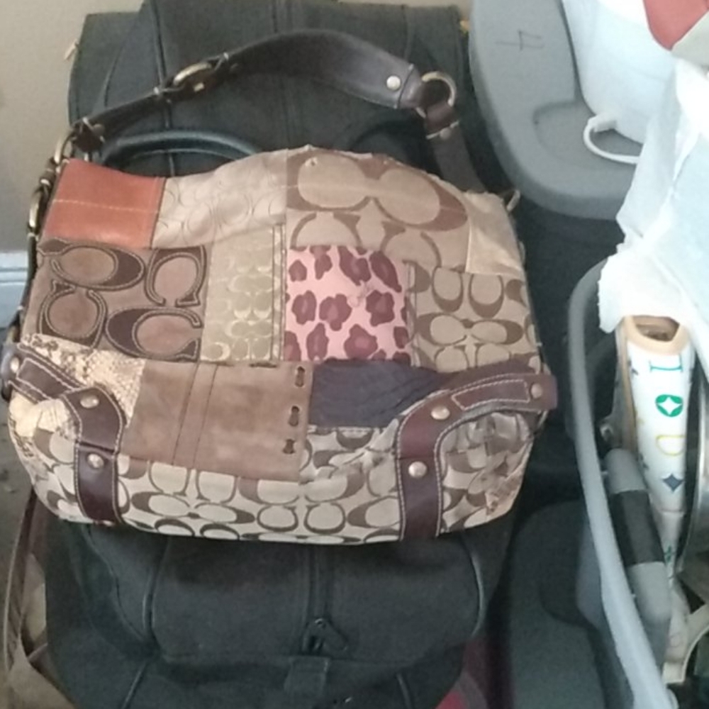 Coach Patchwork Carly Hobo Bag - Picture 3 of 3